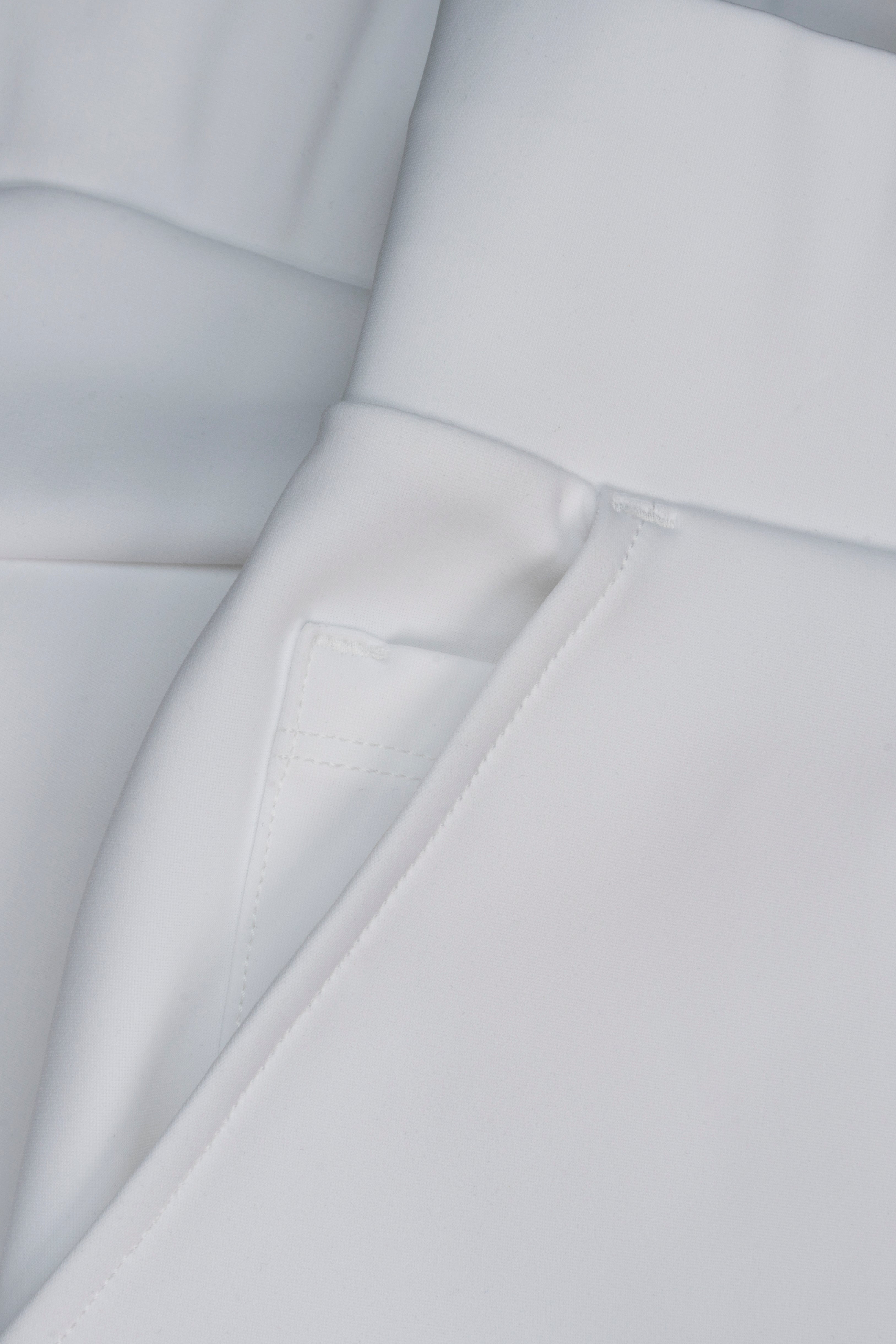 LUXE CLASSY Shorts white