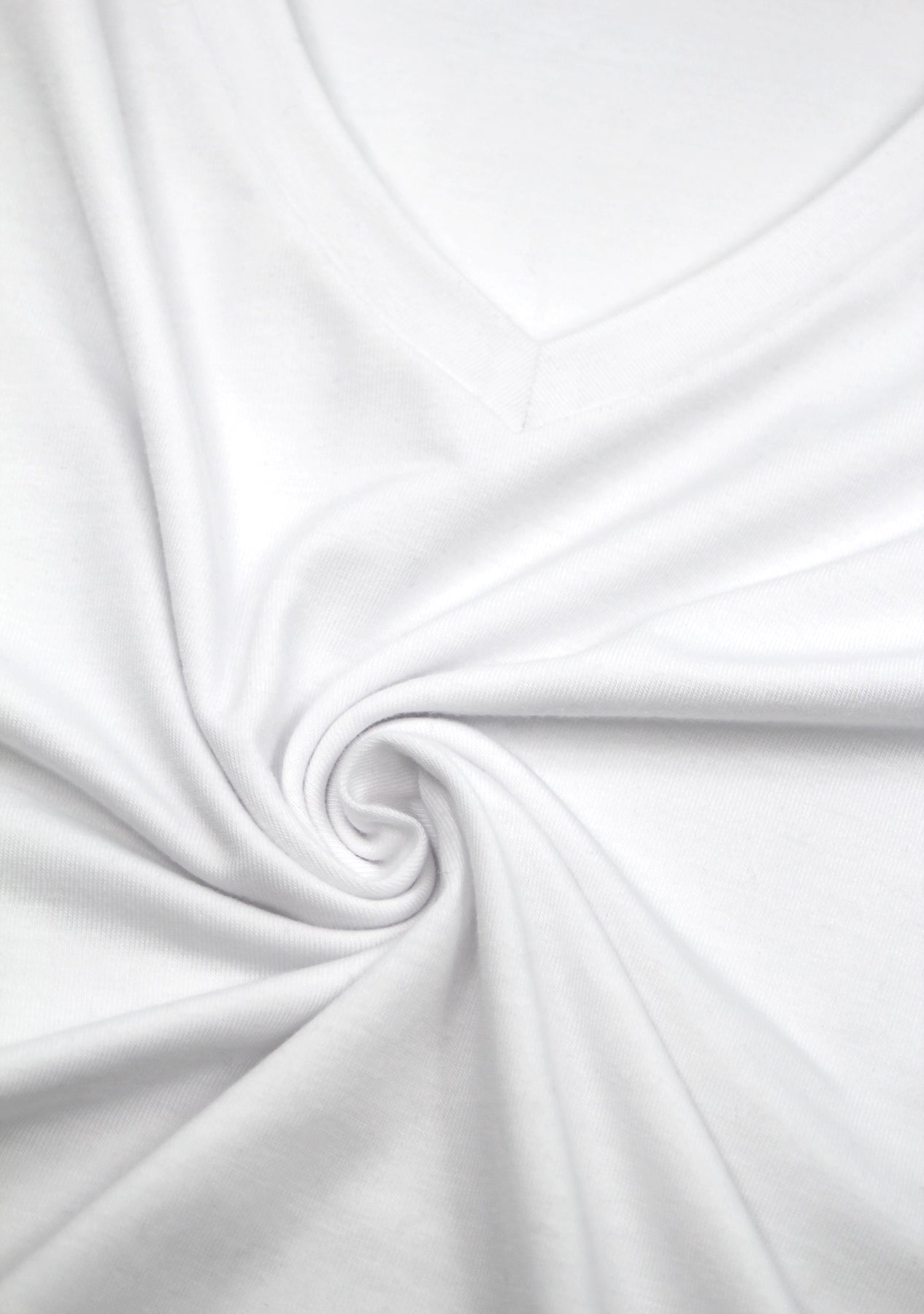 V-NECK T-Shirt white