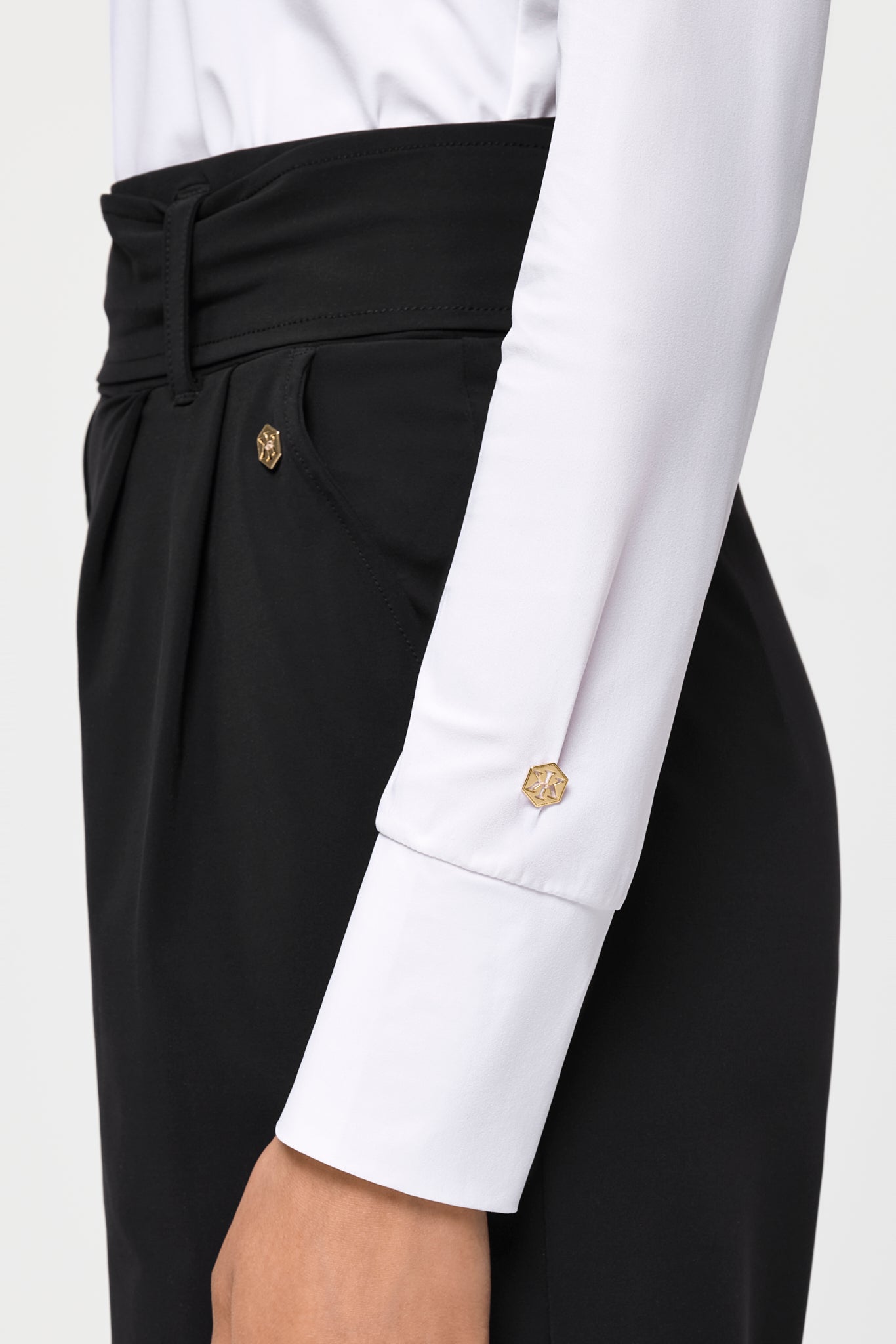 LEGEND Silken Light Blouse feather white