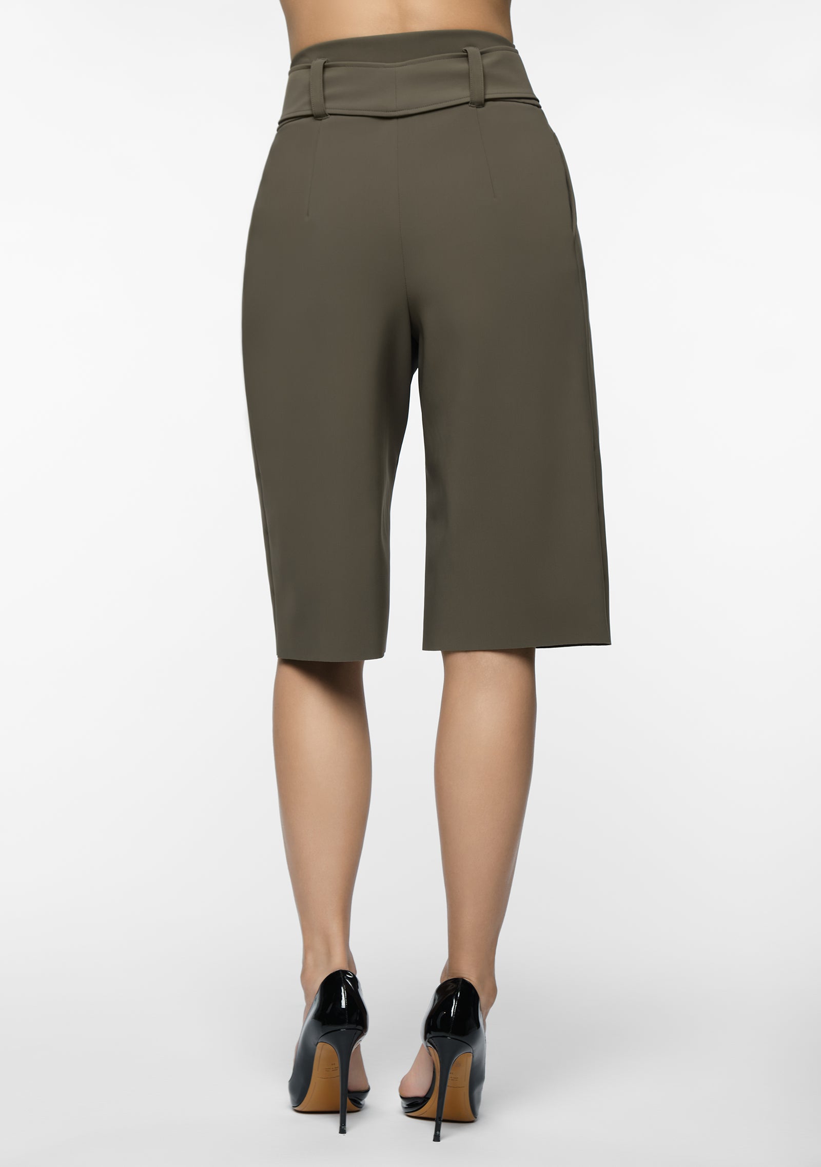 BEAUVOIR Shorts jill
