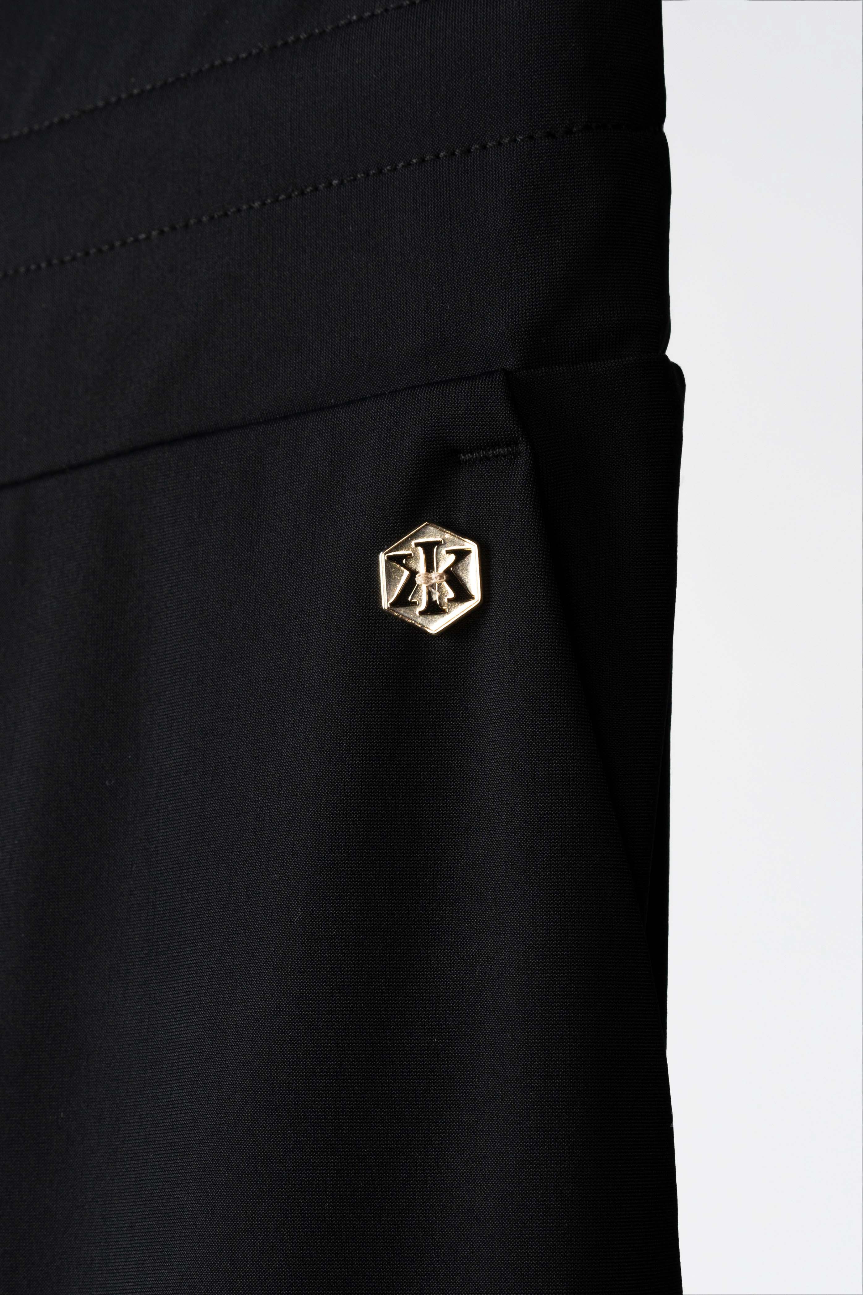 CRUELLA Skirt black