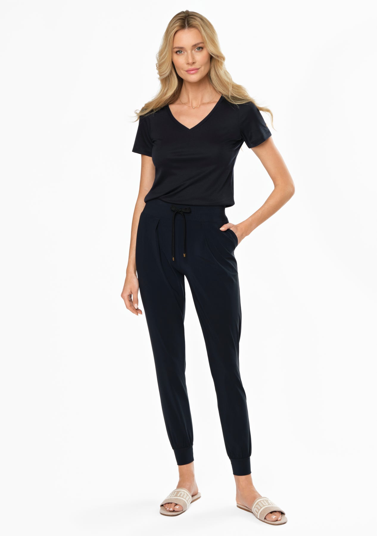LUXE LÉGER Track Pants deep navy