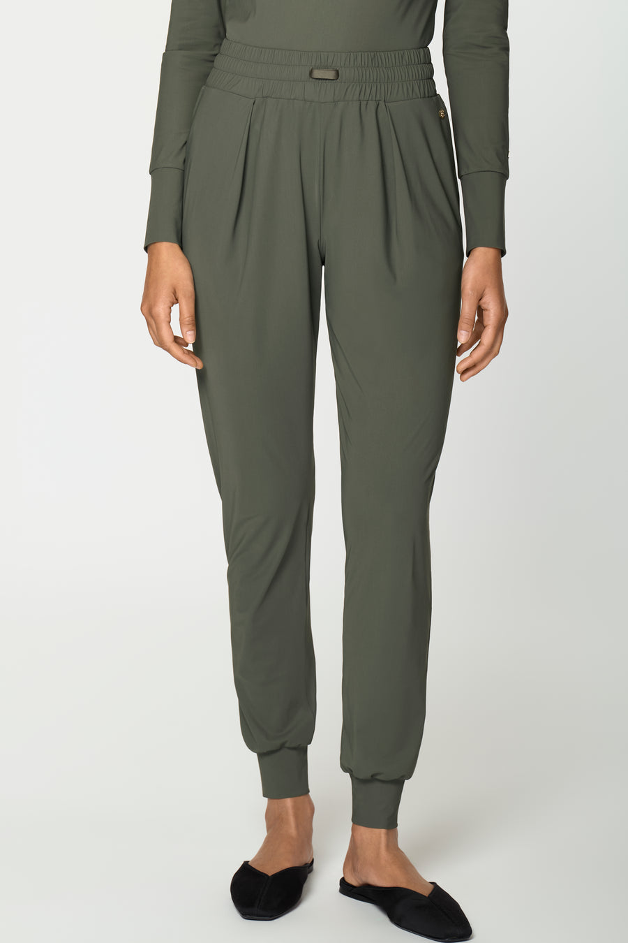 LUXE LÉGER Track Pants verde