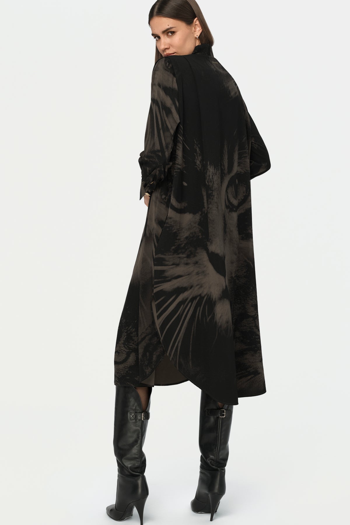 LOSPIRITO Dress vicini