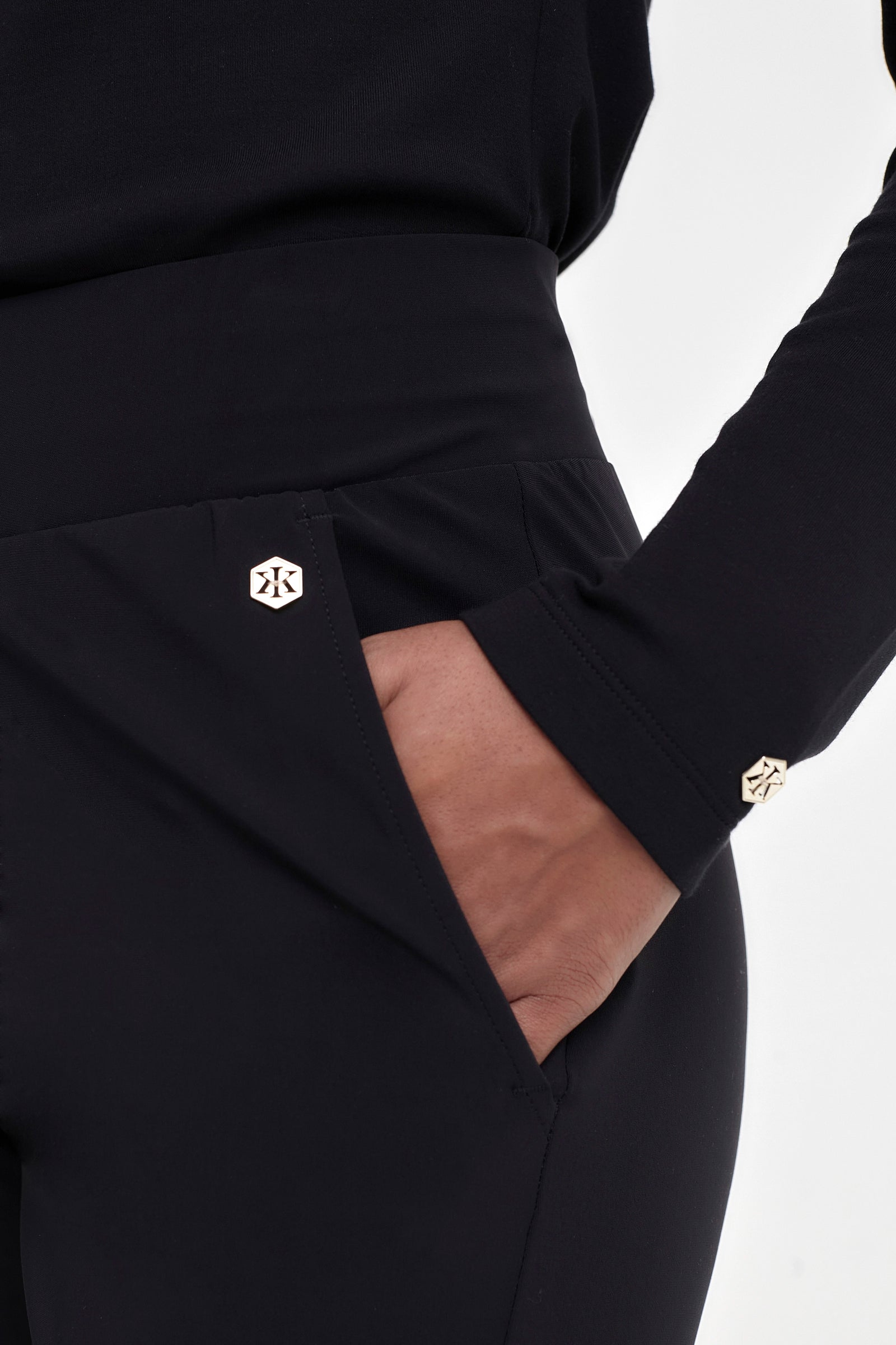 NO LIMIT Stretch Pants black