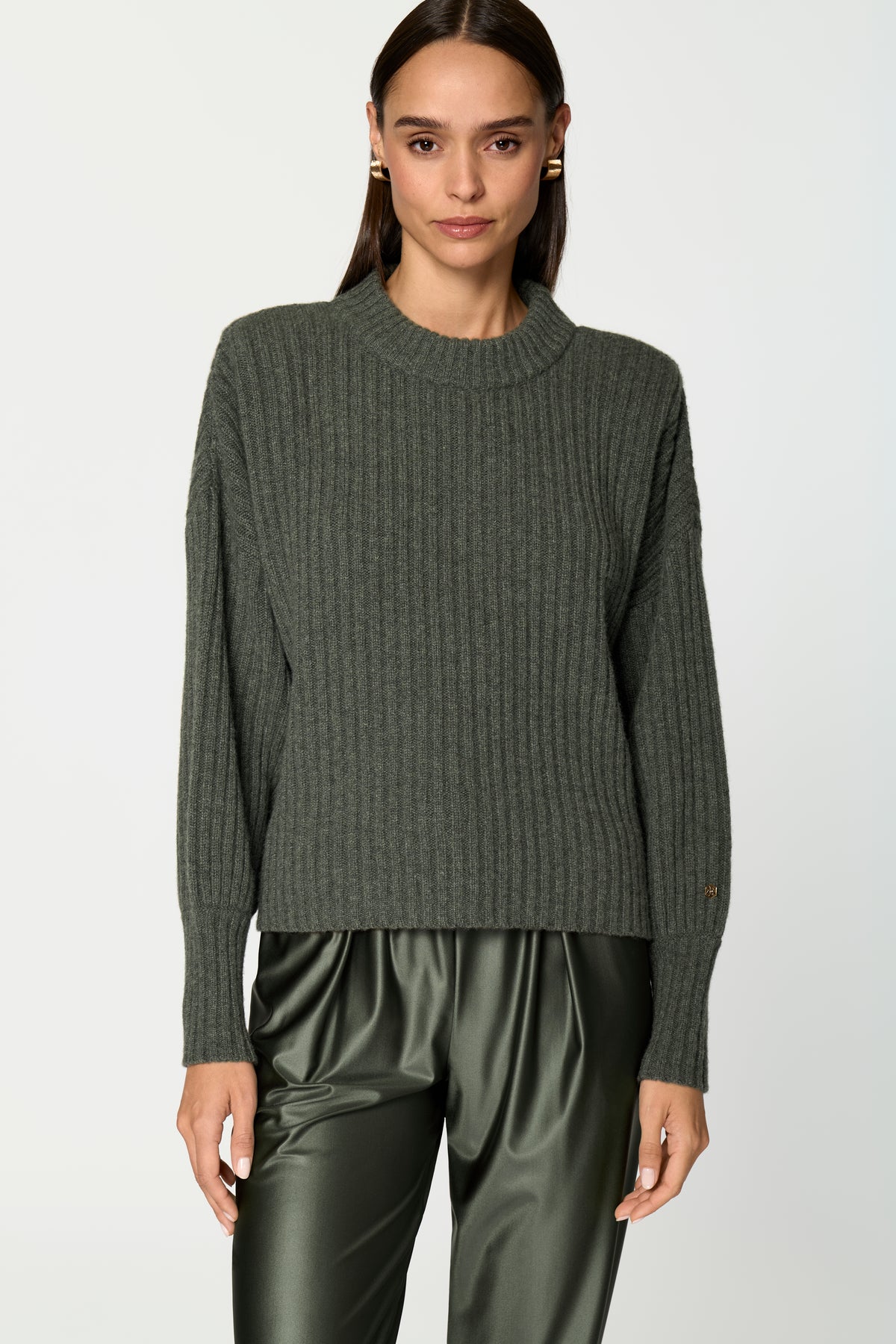 AMURI Cashmere Sweater verde