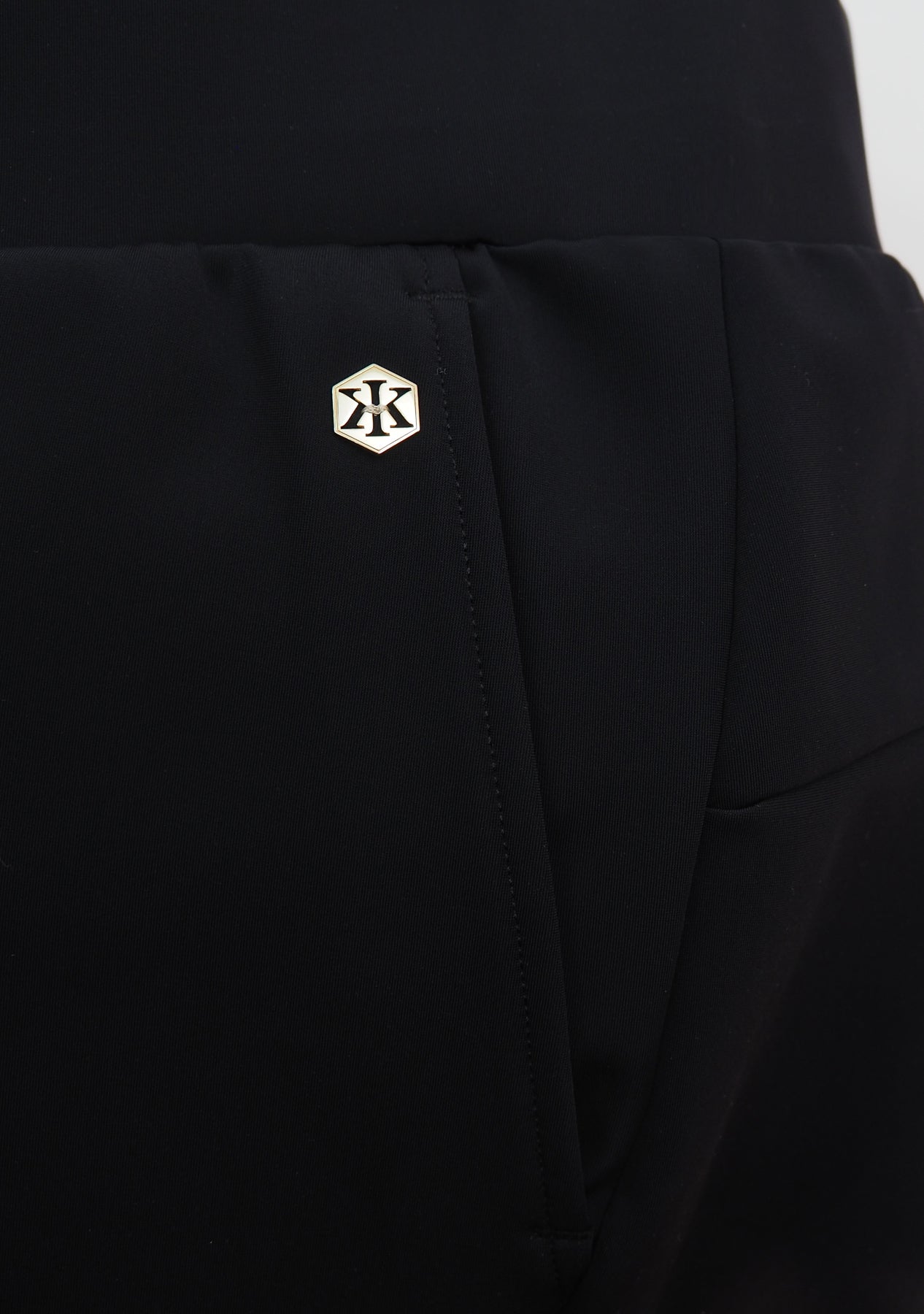 WINDBLOCKER Stretch Pants black