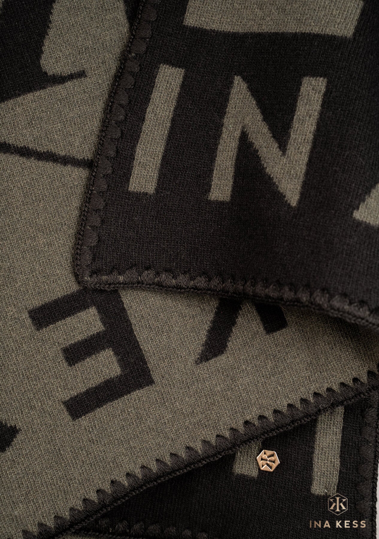 NELLETTO Scarf terra/black
