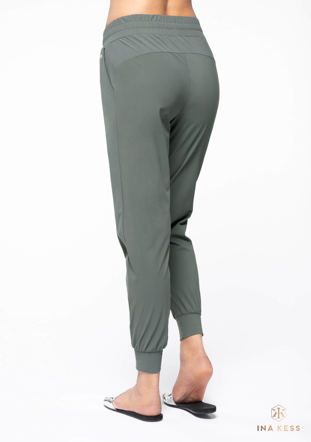 LUXE LÉGER Track Pants salvia liscia
