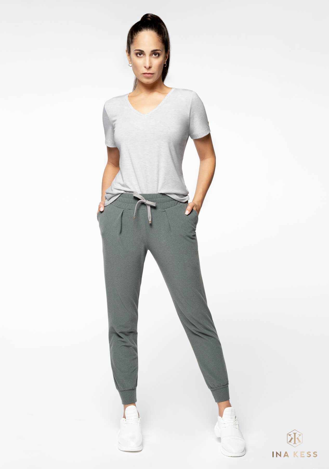 V-NECK T-Shirt moonbeam