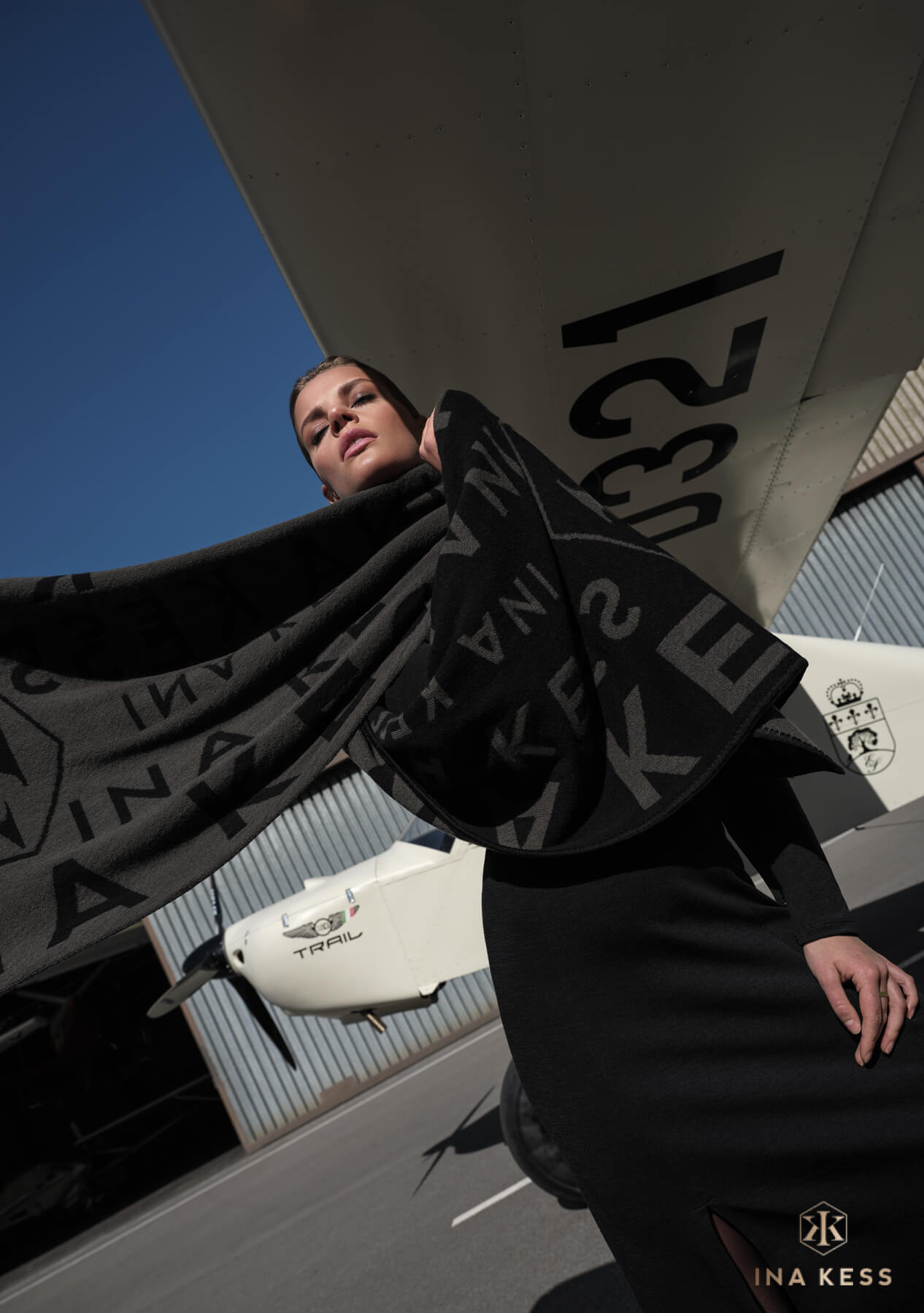 NELLETTO Scarf terra/black