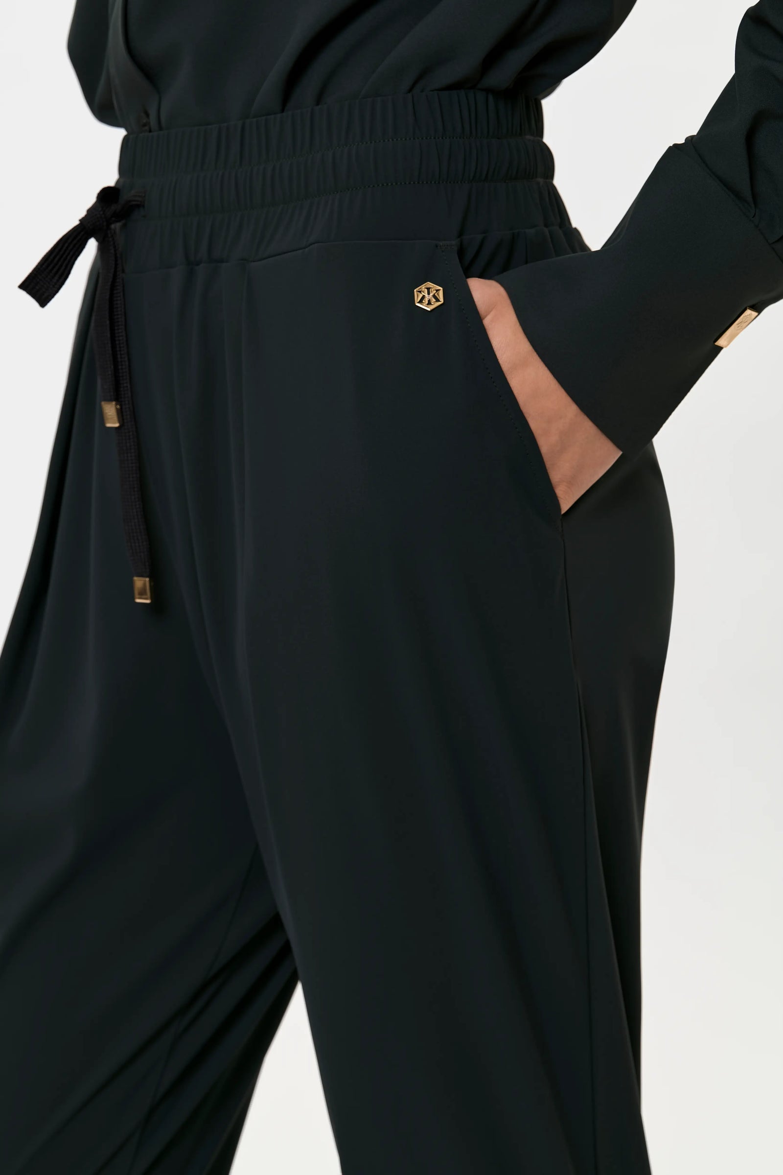 LUXE LÉGER Track Pants forest