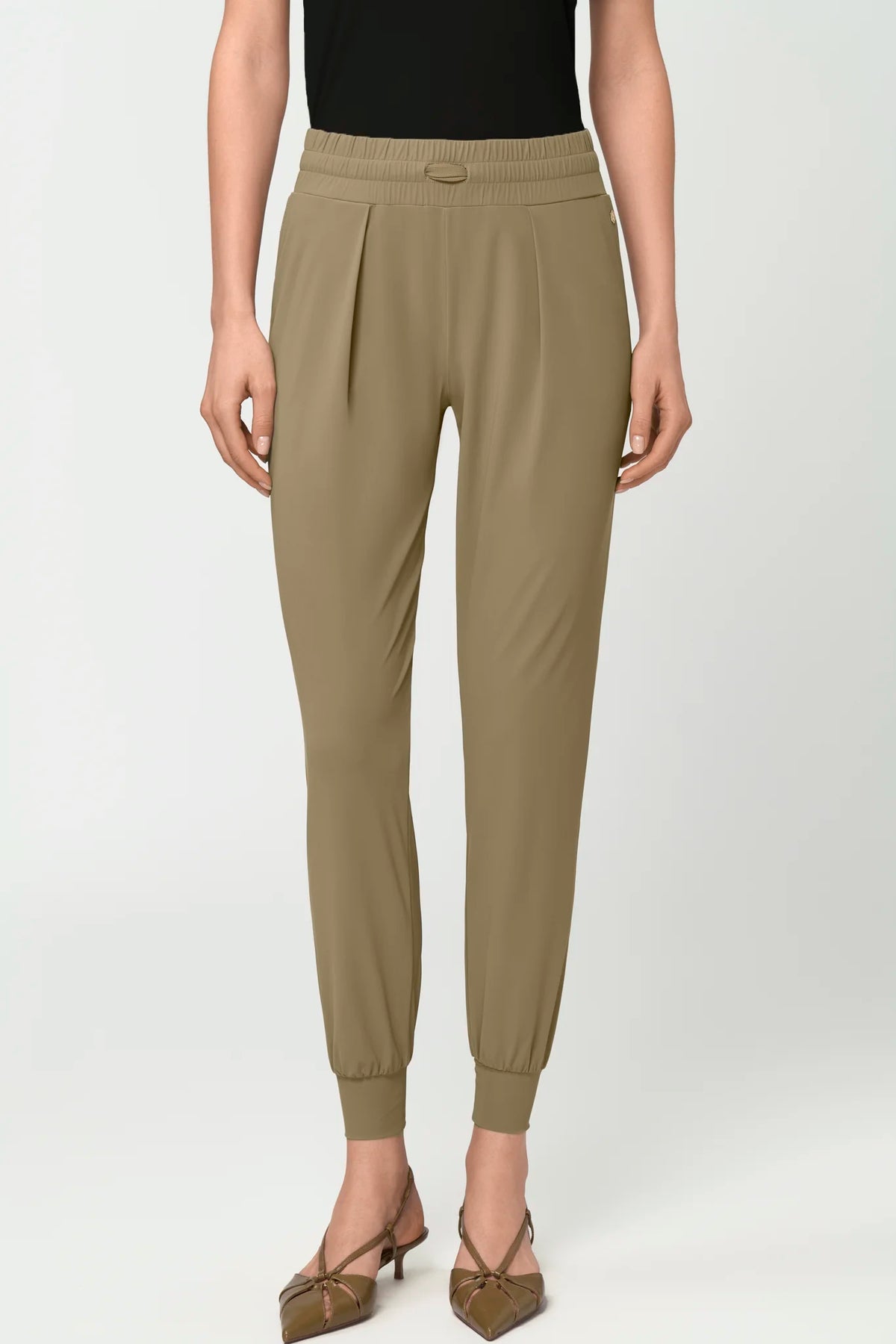 LUXE LÉGER Track Pants oliva