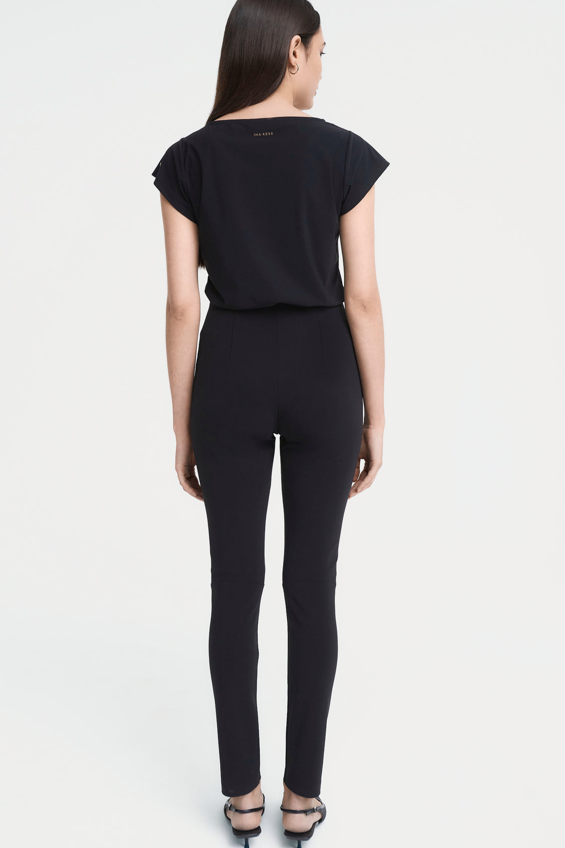 OMNE T-Shirt schwarz
