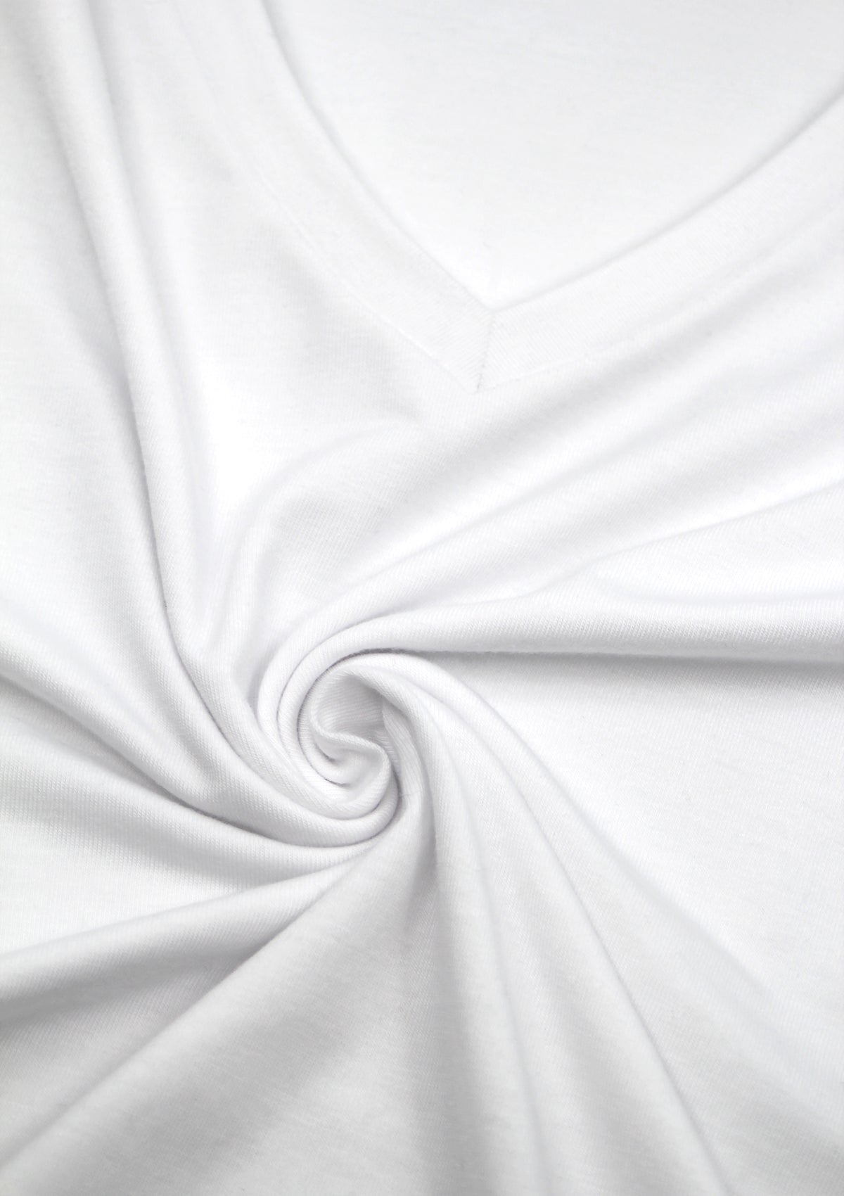 V-NECK T-Shirt white