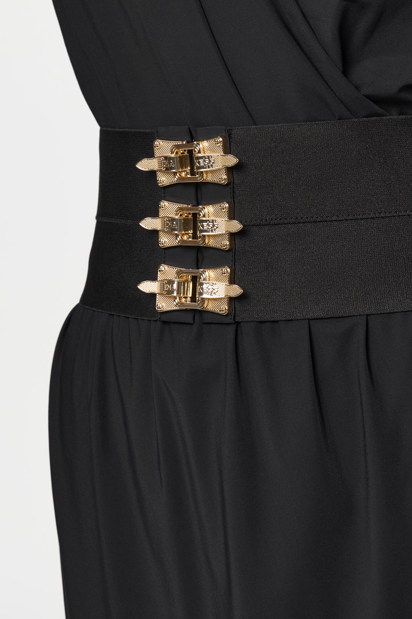 MANTRA Dress black