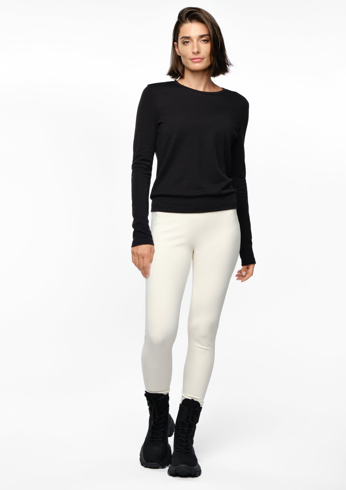 DELCORSO Merino Sweater black