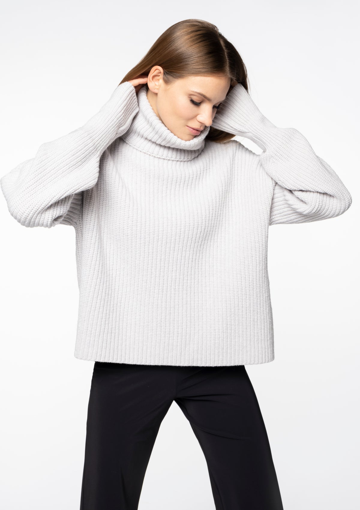 LOGGIA Cashmere Sweater puritano