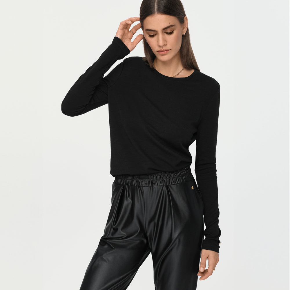 DELCORSO Merino Sweater black