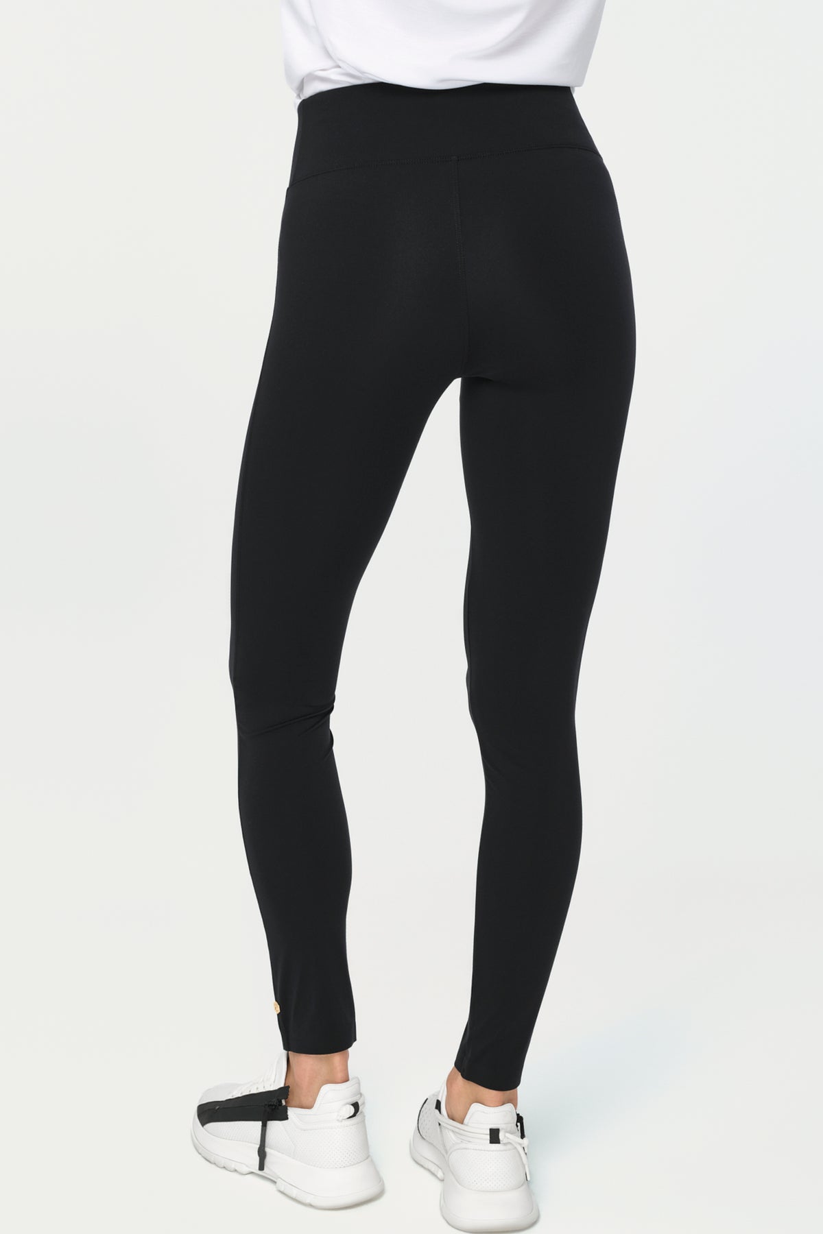 CLASSY CHIC Pants nero