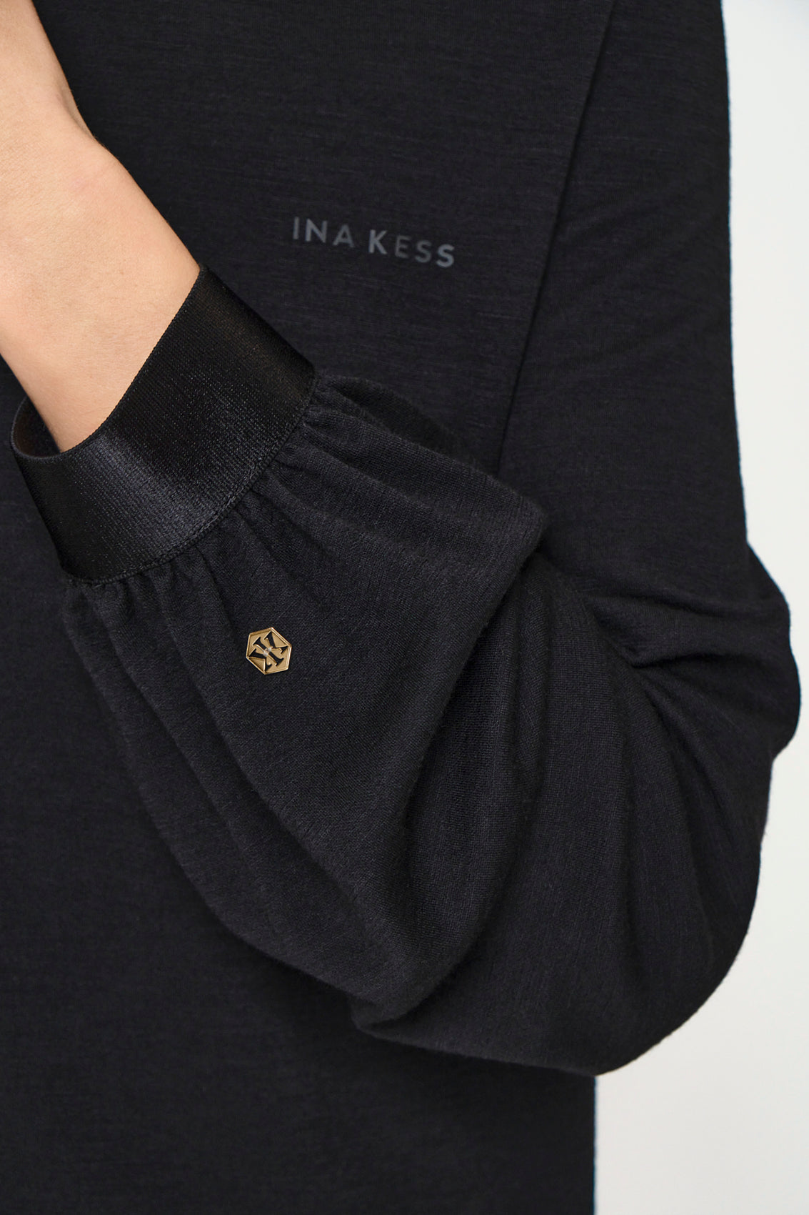 MERAKI Top schwarz