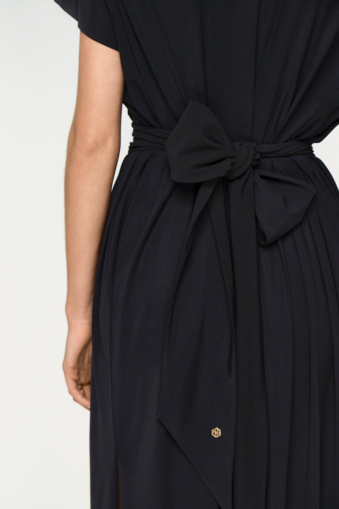 VENUS Dress black
