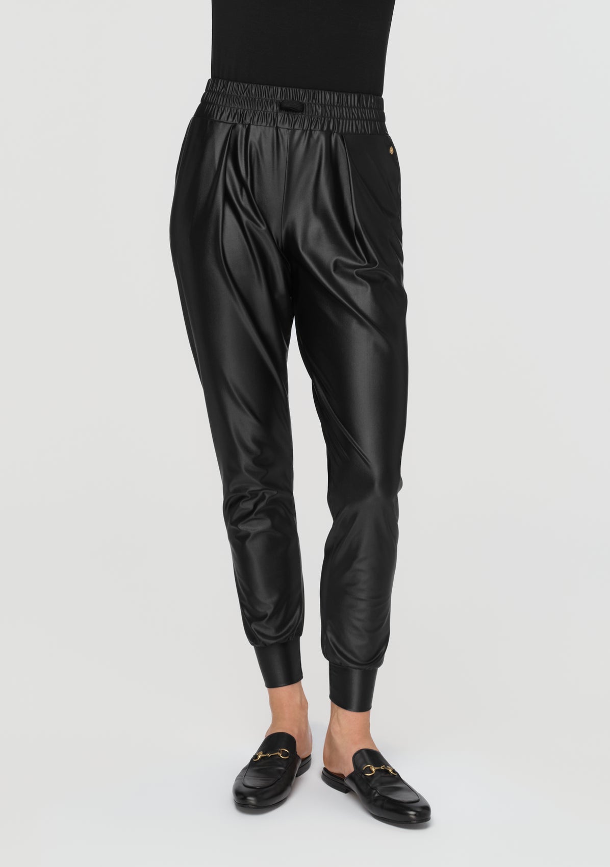 ELESSA Track Pants black