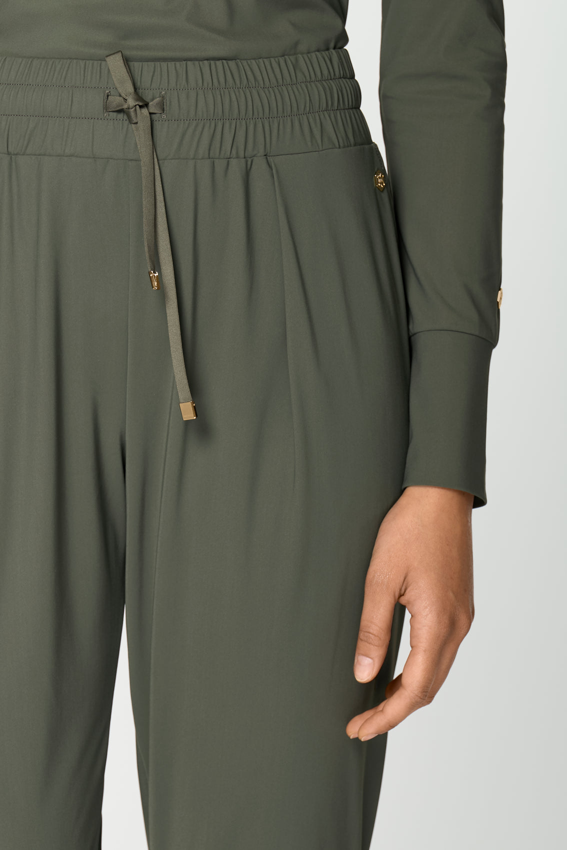 LUXE LÉGER Track Pants verde