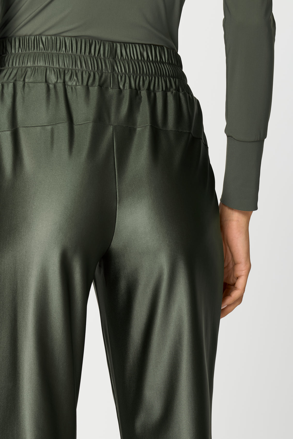 ELESSA Track Pants verde