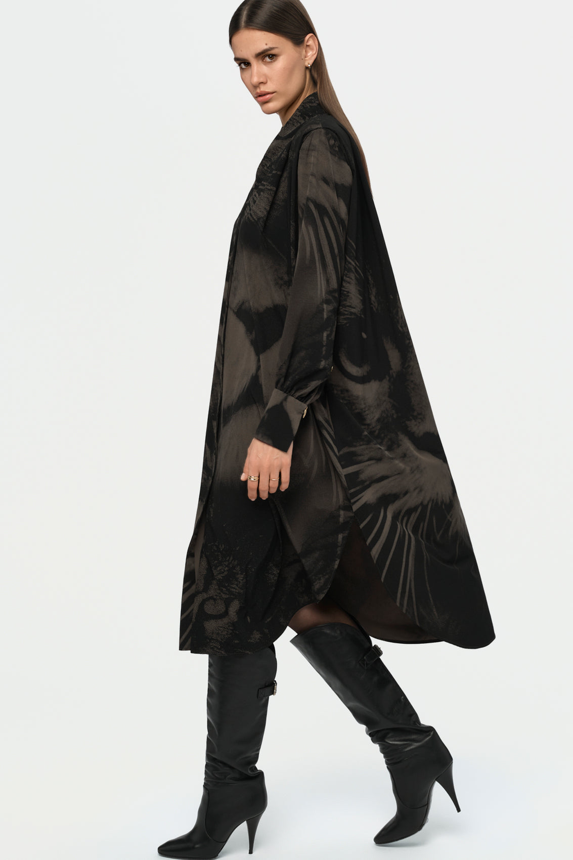 LOSPIRITO Kleid vicini