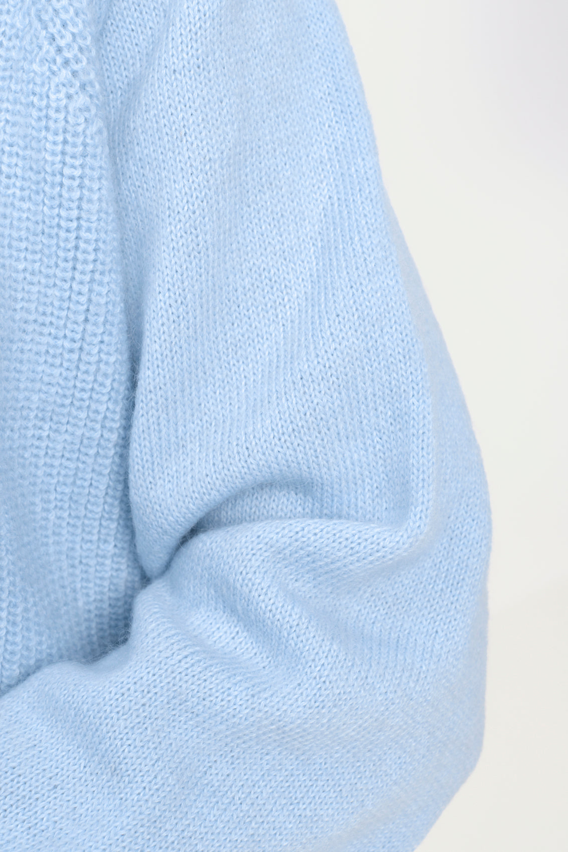 SIRIN Sweater celeste
