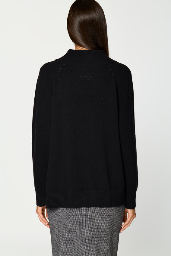 MOIRAI Sweater black
