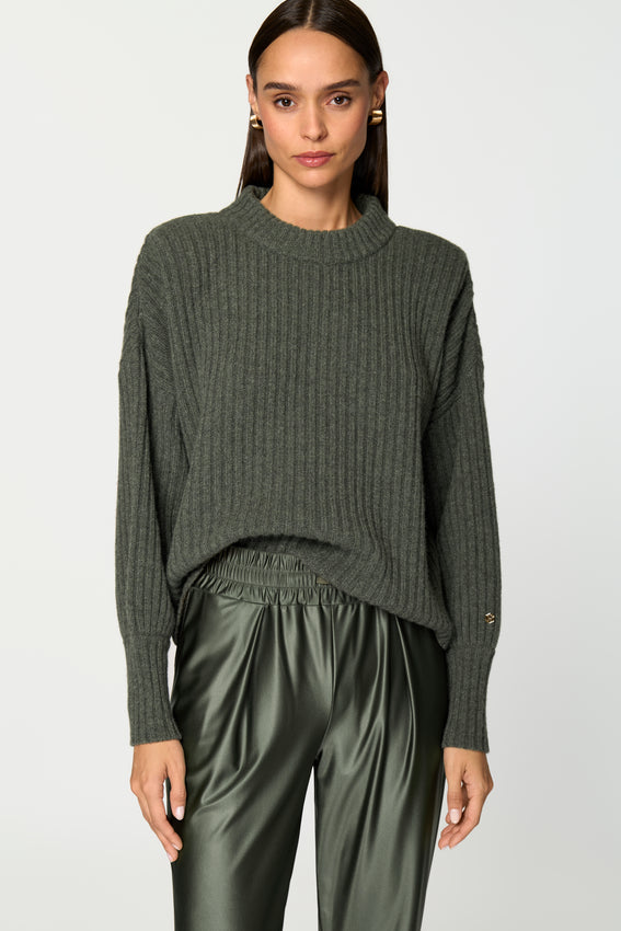 AMURI Cashmere Sweater verde