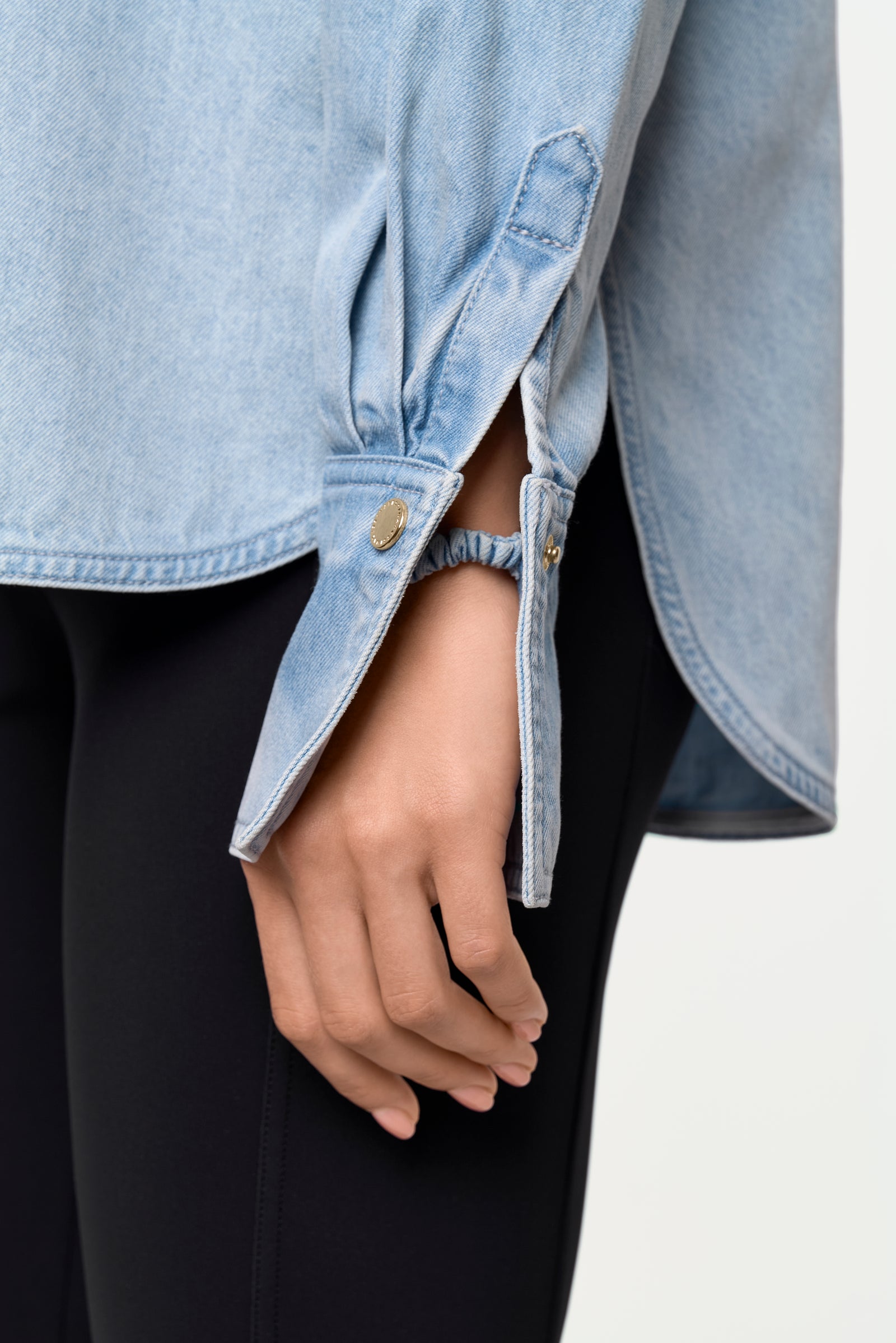 SICI Denim Shacket chambray