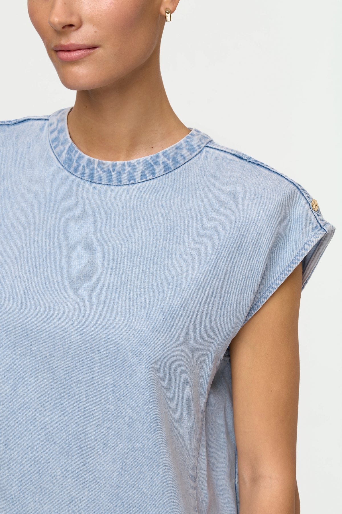 ELIA Denim Blouse chambray