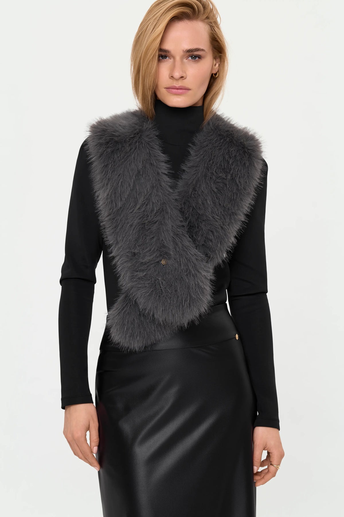 BRINA Faux Fur Scarf crystal grey