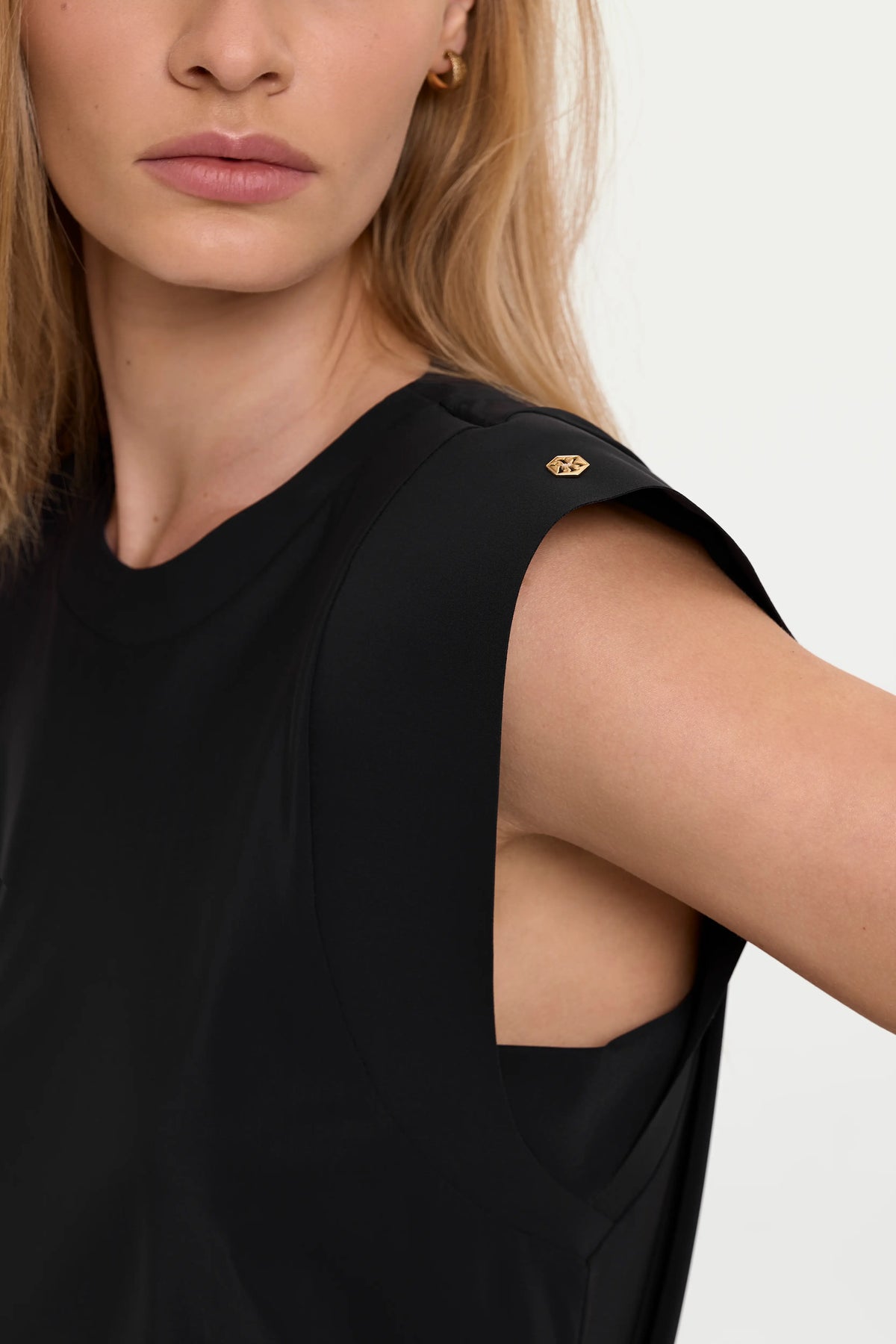 ERI Top schwarz