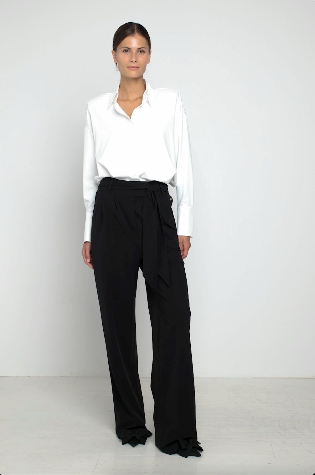 LISCIA Stretch Pants black - INA KESS International