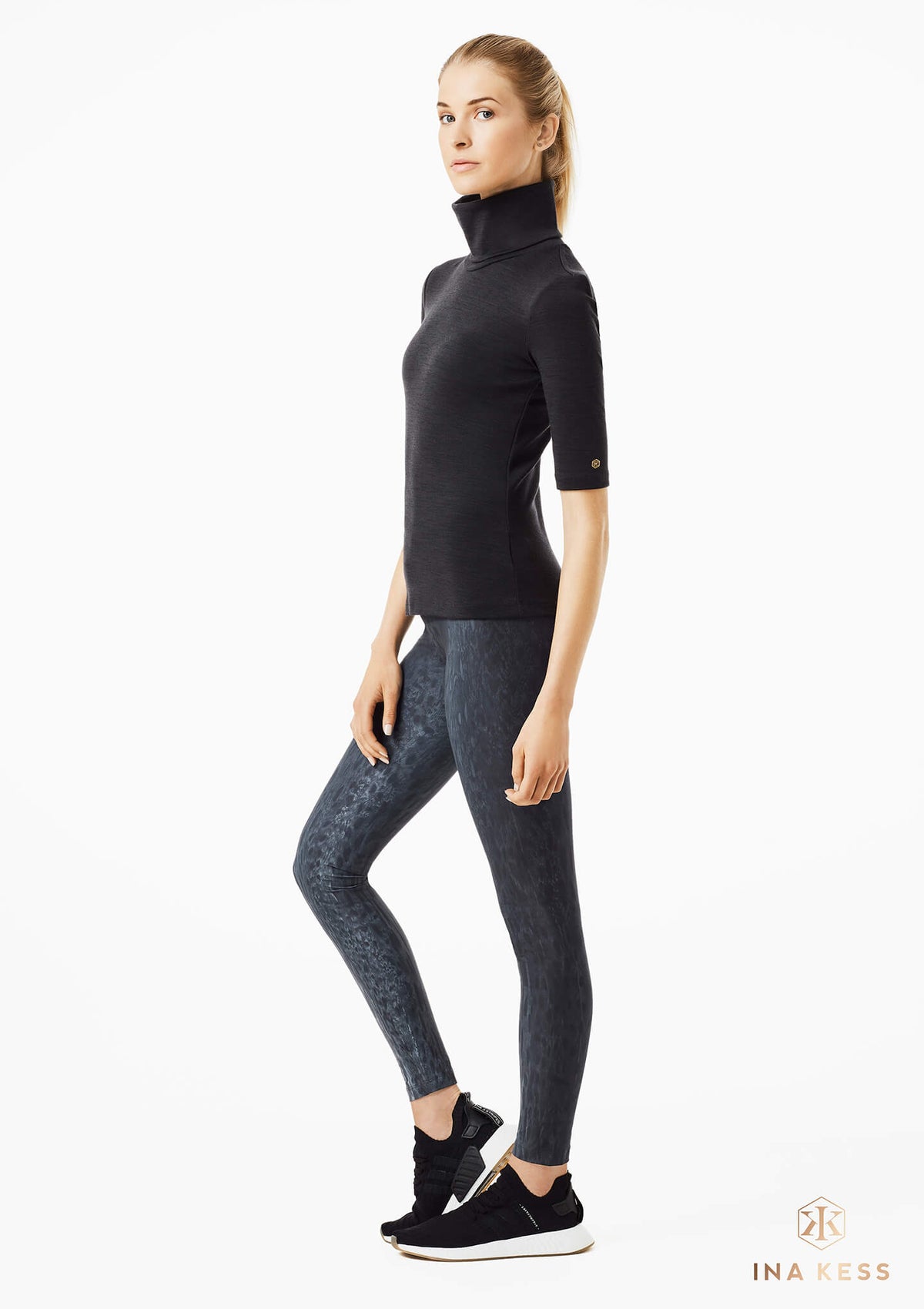 MERINO STRETCH Mid Sleeve Top carbone