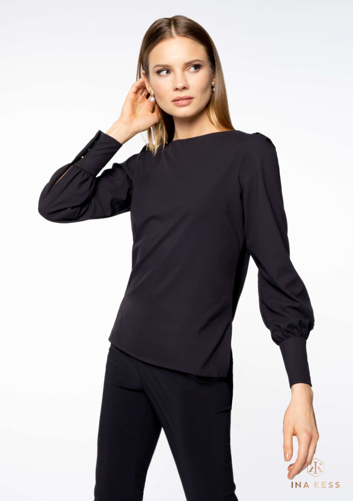 INGIRO Blouse black