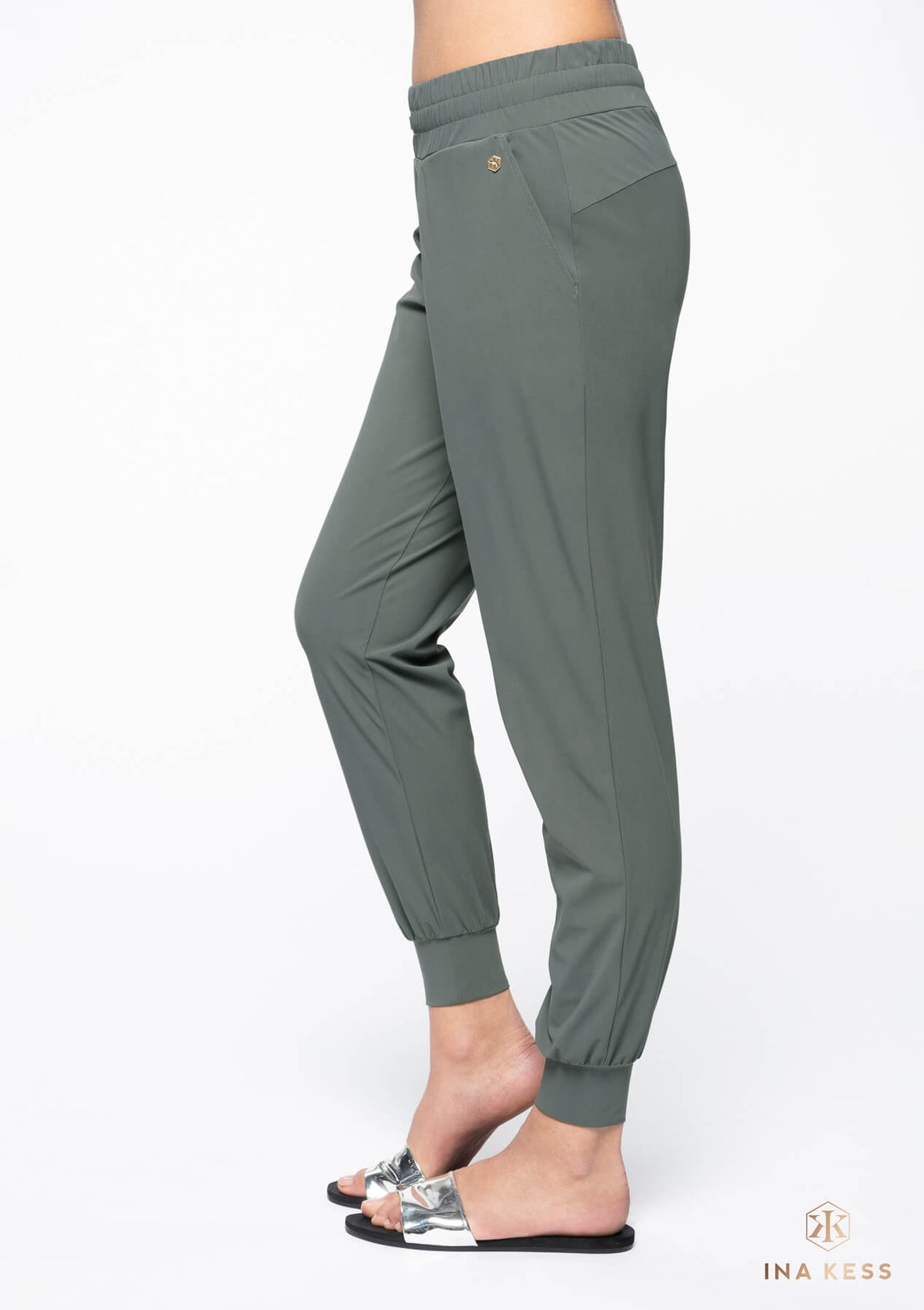 LUXE LÉGER Track Pants salvia liscia