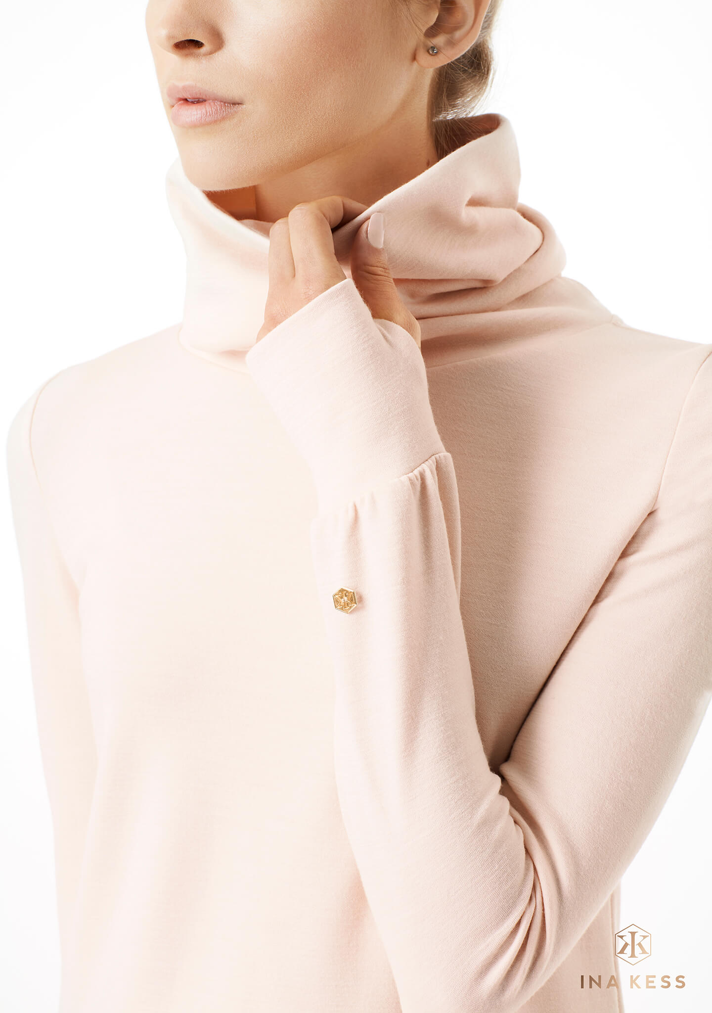 MERINO TURTLENECK Sweater rosa cipria